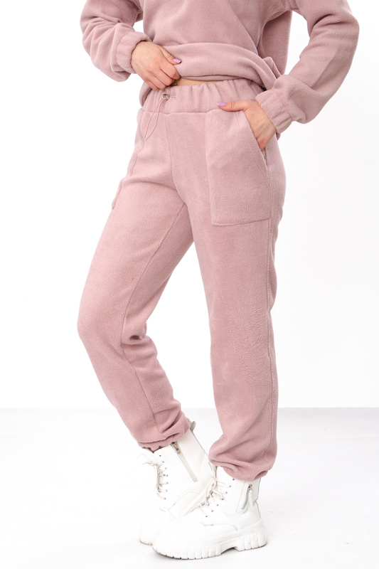 Костюм жіночий